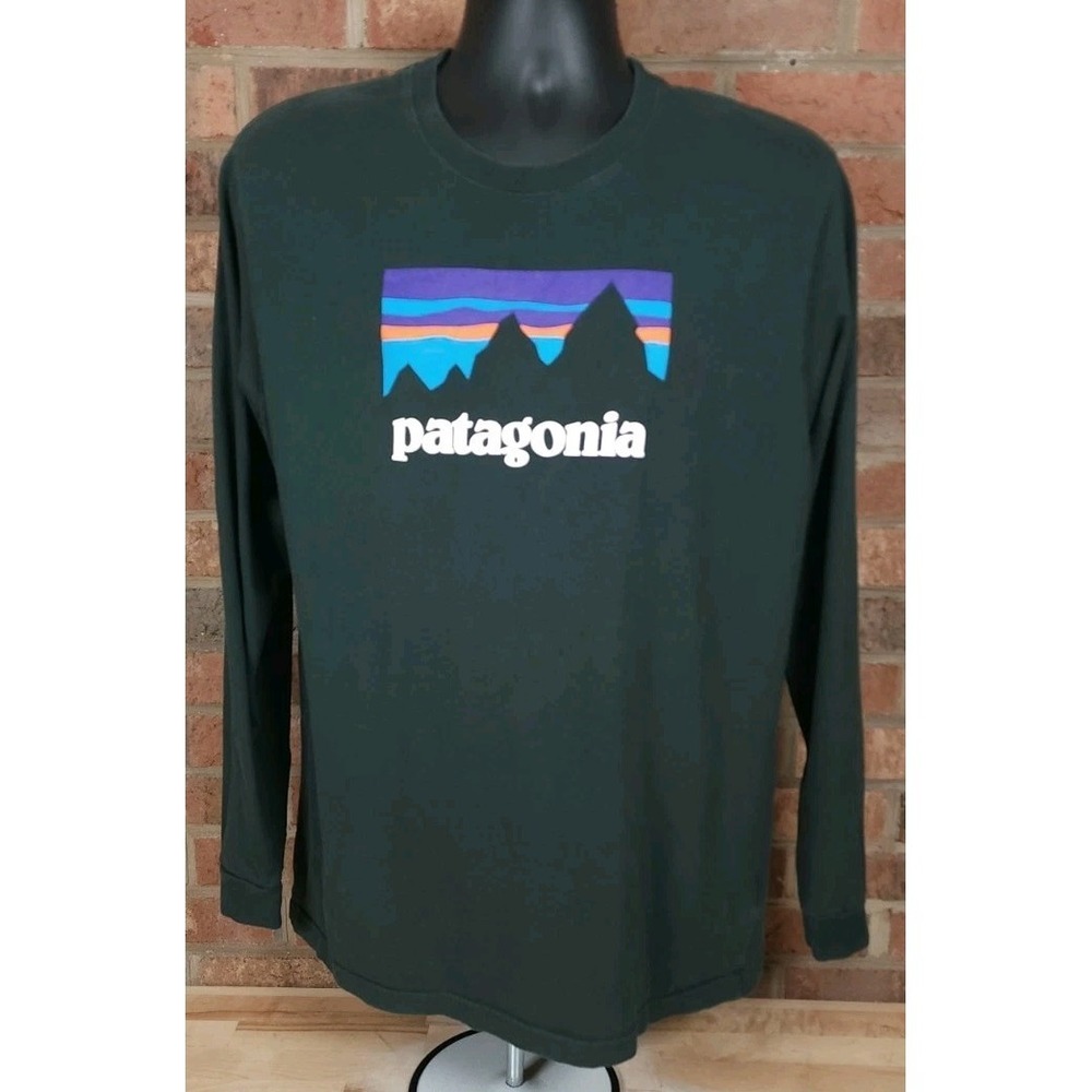 Patagonia Green Long Sleeve Mountain Logo T Shirt‎ Mens Size Large